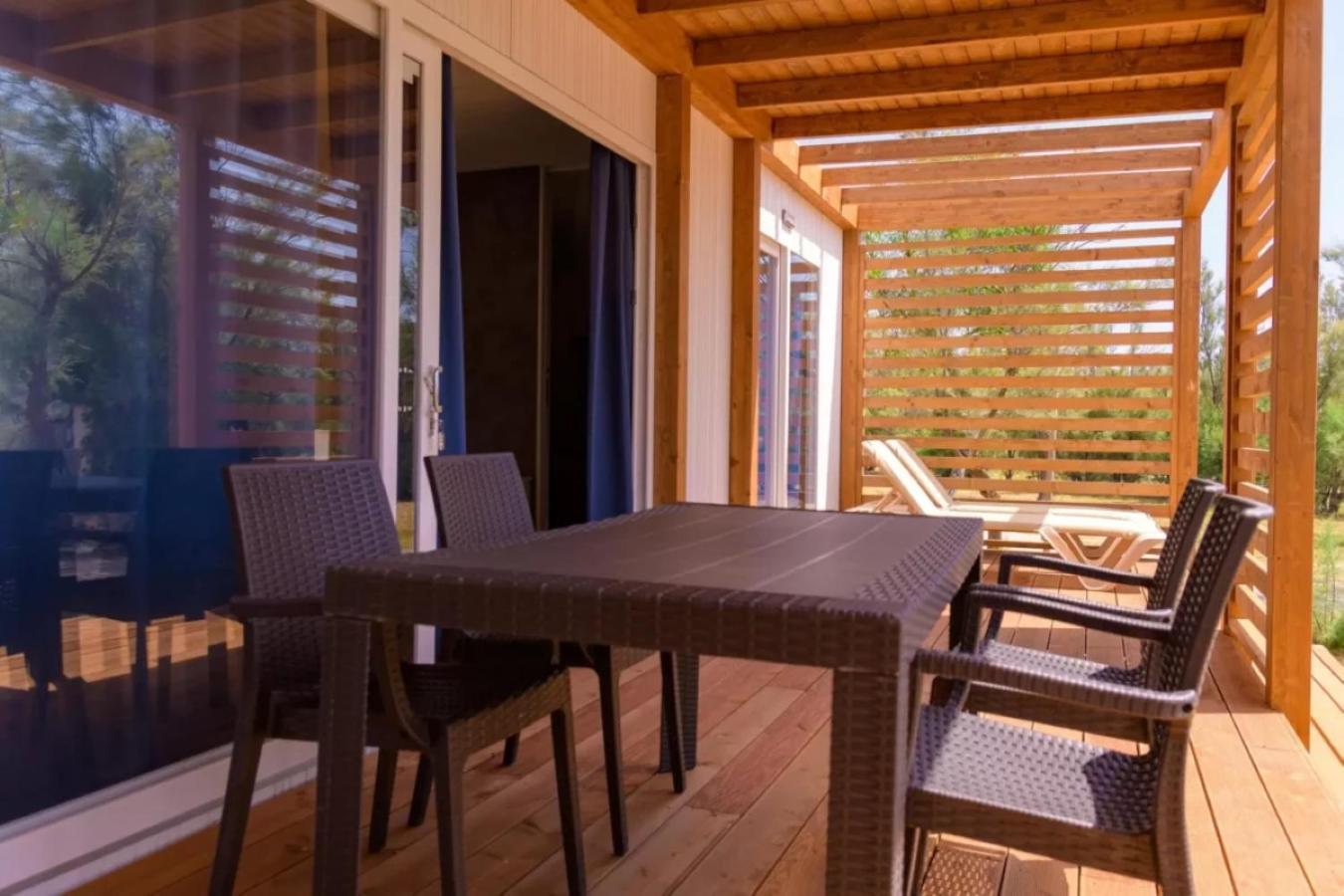 Torre Rinalda Beach Camping & Resort Lecce Exteriör bild