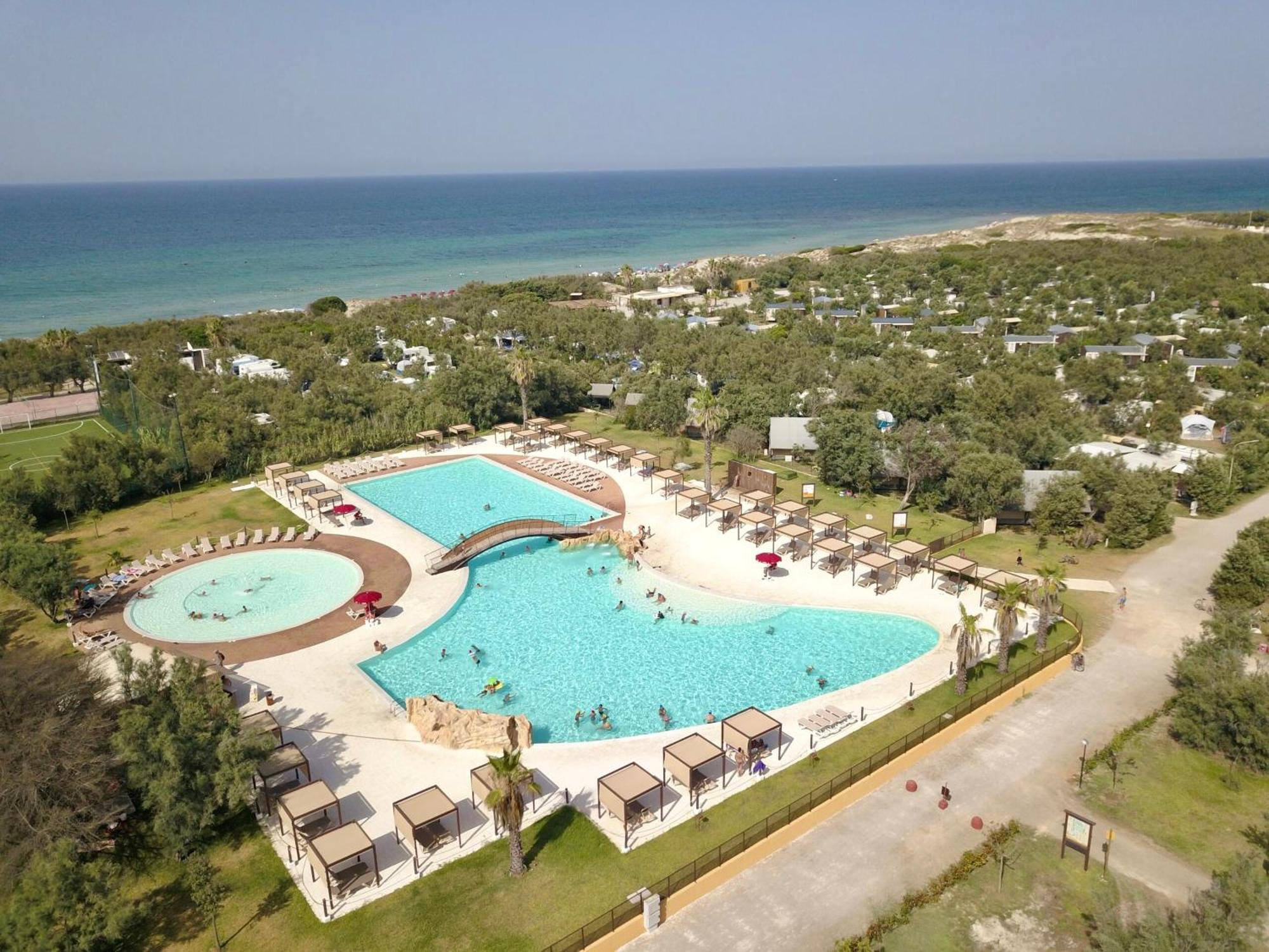 Torre Rinalda Beach Camping & Resort Lecce Exteriör bild